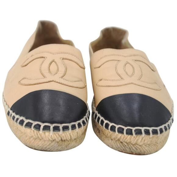 Chanel Espadrille 37 Large CC Leather Embroidered Cap Toe Flats CC-0803N-0004 - Picture 3 of 11